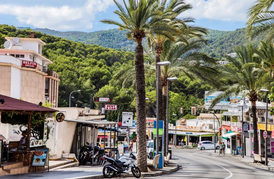 Cala Mayor