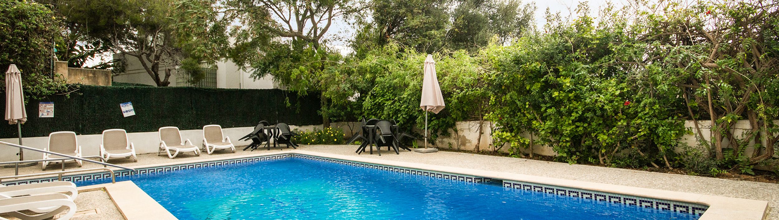 Houses and apartments up to 450.000 euros for sale